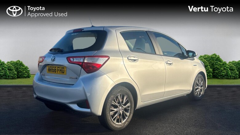 Toyota Yaris 1.5 Hybrid Icon 5dr CVT Hybrid Hatchback